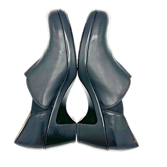 Easy Spirit Black Slip-On Shoes Size 9N Like New - Picture 3 of 12